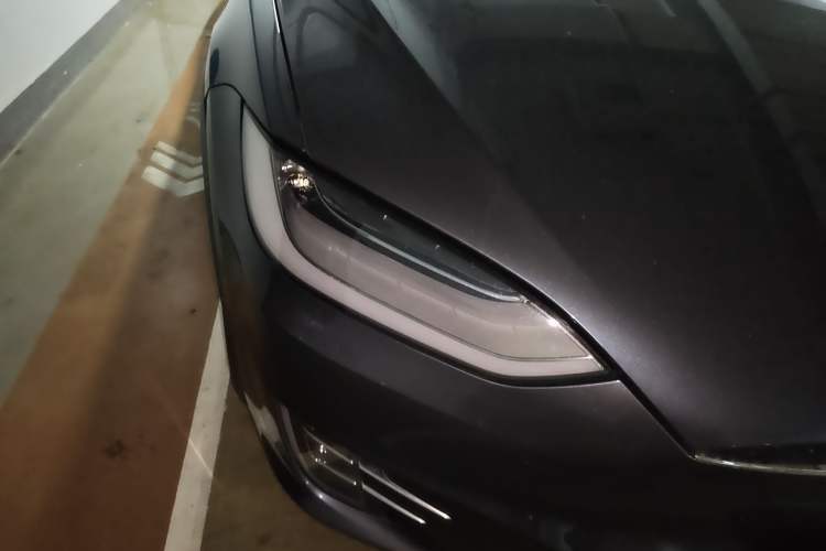 Used Tesla Model X 2019 Long-Range Version Right Front Headlight