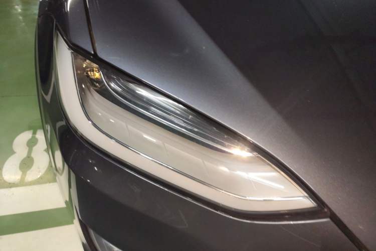 Used Tesla Model X 2019 Long-Range Version Right Front Headlight