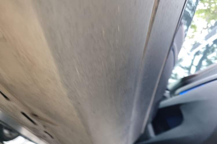 Used Tesla Model X 2019 Long-Range Version Right Side Sill