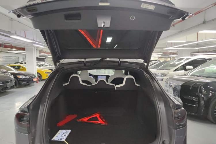 Used Tesla Model X 2019 Performance High-Performance Edition Trunk