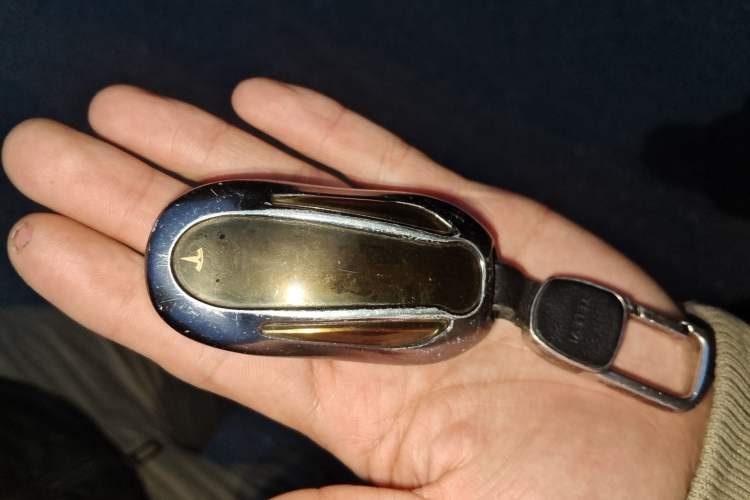 Used Tesla Model X 2019 Long-Range Version Vehicle Key