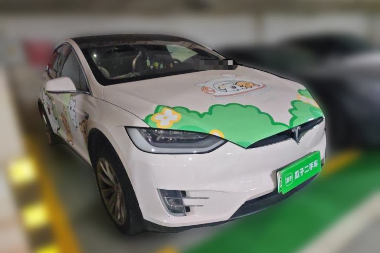 Used Tesla Model X 2019 Long-Range Version Front Right 45 Deg