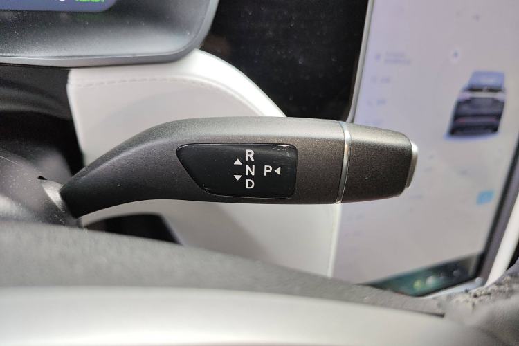 Used Tesla Model X 2019 Standard Range Version Gear Lever