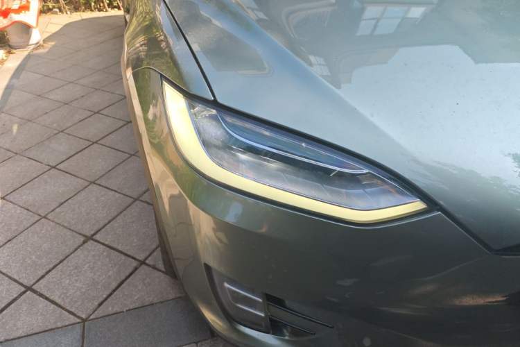 Used Tesla Model X 2019 Long-Range Version Right Front Headlight