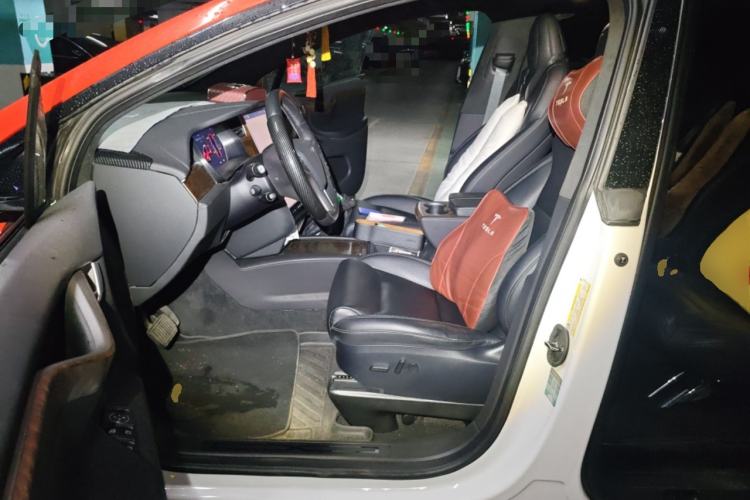 Used Tesla Model X 2019 Long-Range Version Left Front Seat