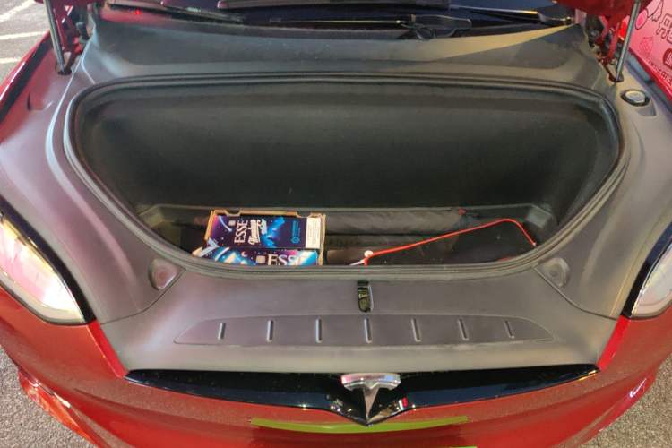 Used Tesla Model X 2019 Long-Range Version Engine Bay