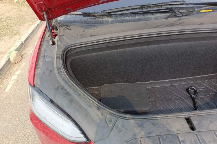 Used Tesla Model X 2019 Long-Range Version Engine Bay Right