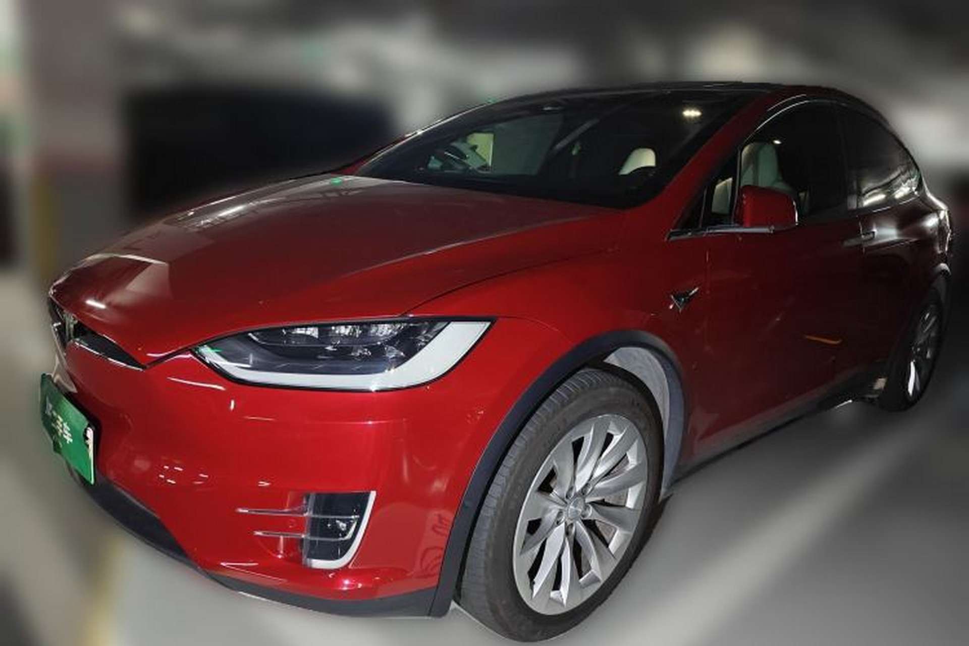Used Tesla Model X 2019 Long-Range Version Front Left 45 Deg
