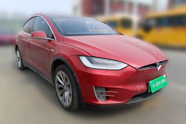 Used Tesla Model X 2019 Long-Range Version Front Right 45 Deg