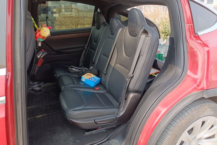 Used Tesla Model X 2019 Long-Range Version Left Rear Seat