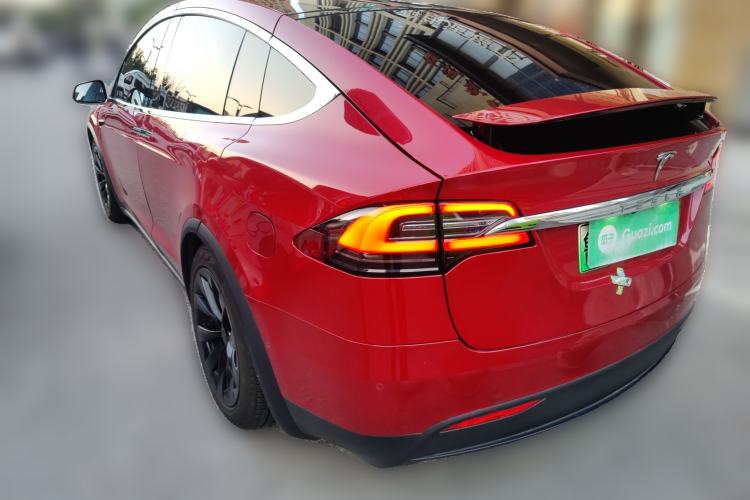 Used Tesla Model X 2019 Long-Range Version Rear Left 45 Deg
