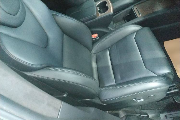 Used Tesla Model X 2019 Performance High-Performance Edition Right Front Seat