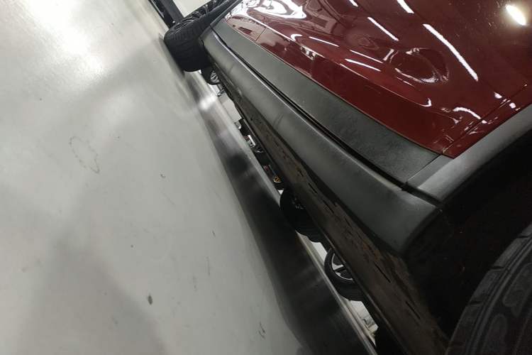 Used Tesla Model X 2019 Performance High-Performance Edition Right Side Sill