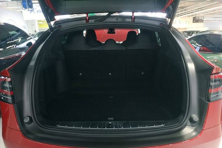 Used Tesla Model X 2019 Performance High-Performance Edition Trunk