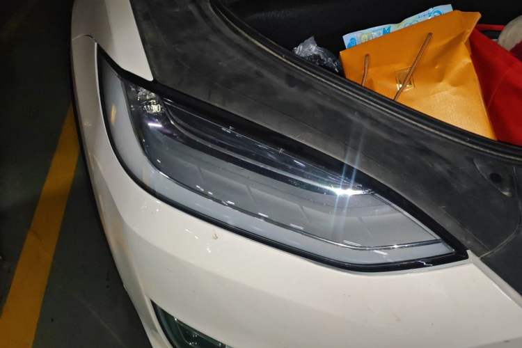 Used Tesla Model X 2019 Long-Range Version Right Front Headlight