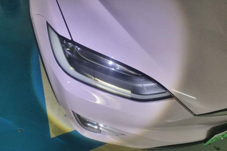 Used Tesla Model X 2019 Long-Range Version Right Front Headlight