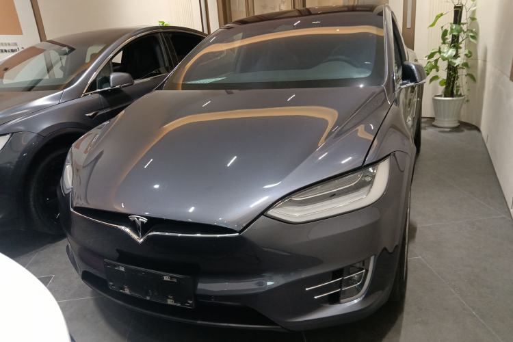 Used Tesla Model X 2019 Long-Range Version Exterior 1