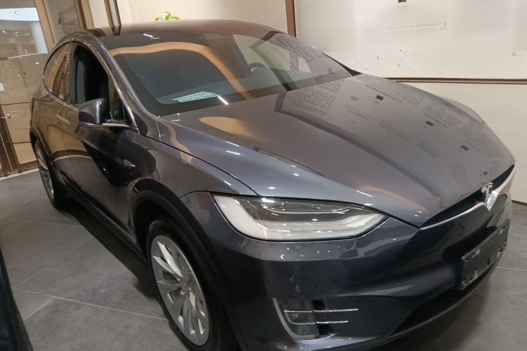 Used Tesla Model X 2019 Long-Range Version Exterior 2