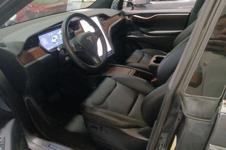 Used Tesla Model X 2019 Long-Range Version Left Front Seat