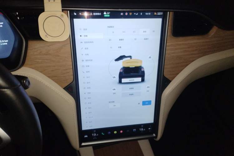 Used Tesla Model X 2019 Long-Range Version Audio And AC Panel
