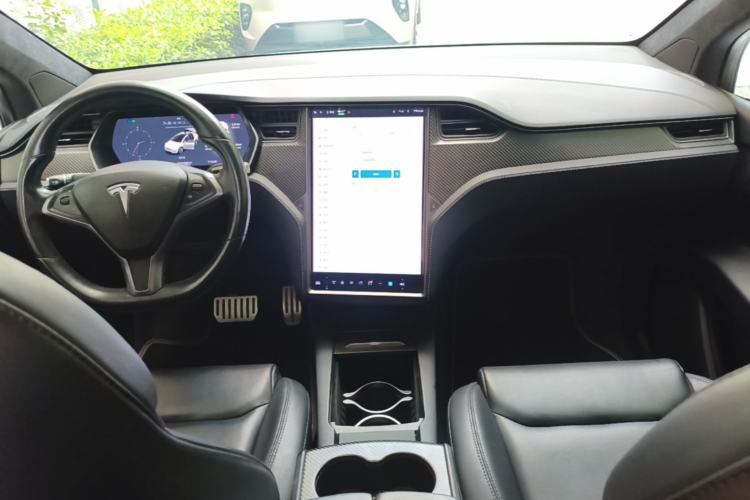Used Tesla Model X 2019 Performance High-Performance Edition Center Console