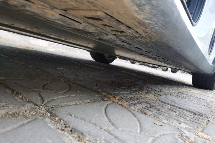 Used Tesla Model X 2019 Long-Range Version Chassis Front Left