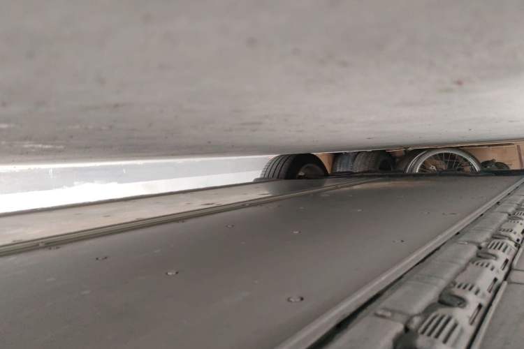 Used Tesla Model X 2019 Long-Range Version Chassis Front Right