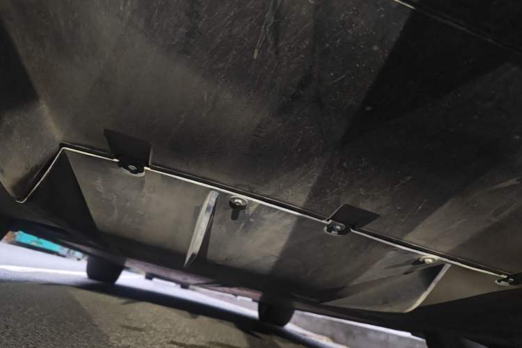 Used Tesla Model X 2019 Long-Range Version Chassis Rear