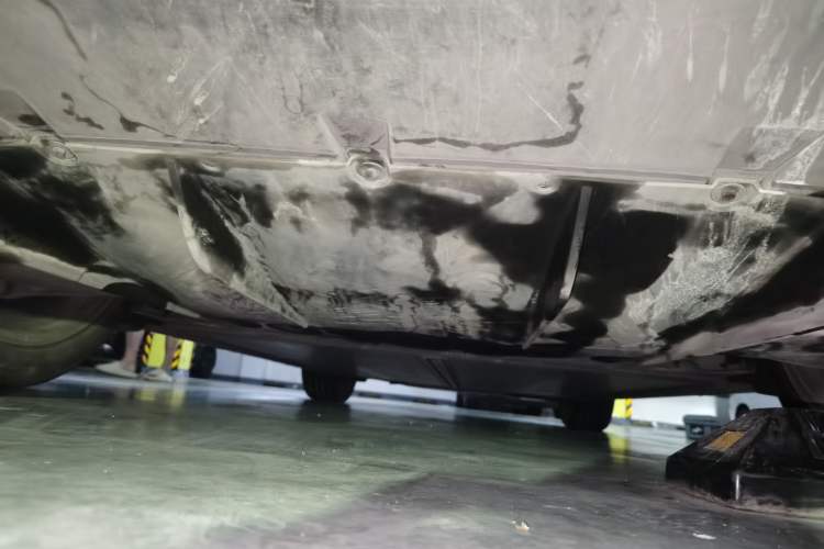 Used Tesla Model X 2019 Long-Range Version Chassis Rear