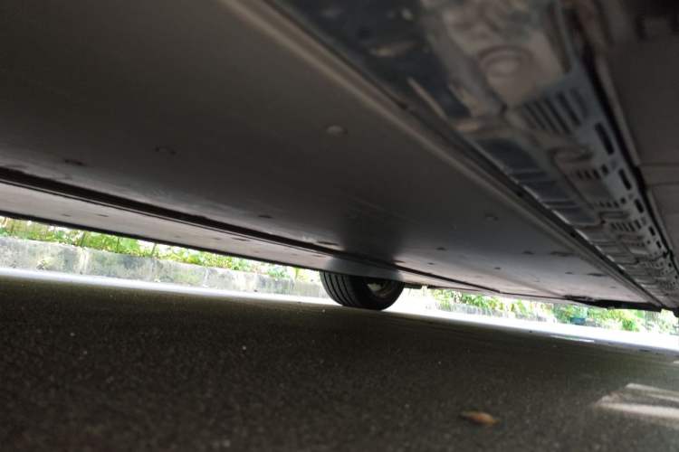 Used Tesla Model X 2019 Long-Range Version Chassis Rear Right