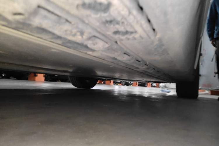 Used Tesla Model X 2019 Long-Range Version Chassis Rear Right