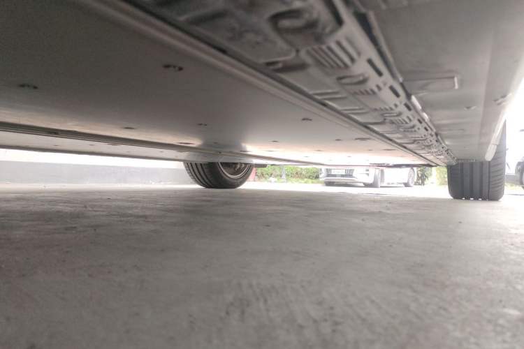 Used Tesla Model X 2019 Long-Range Version Chassis Rear Right