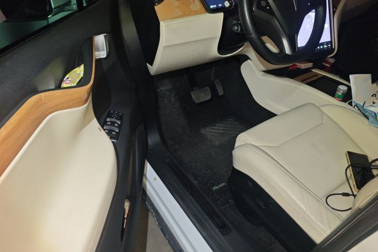 Used Tesla Model X 2019 Standard Range Version Driver Seat