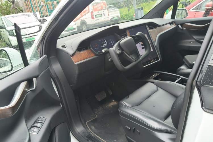 Used Tesla Model X 2019 Long-Range Version Driver Seat