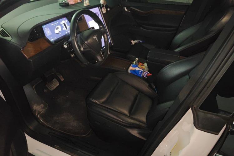 Used Tesla Model X 2019 Long-Range Version Driver Seat