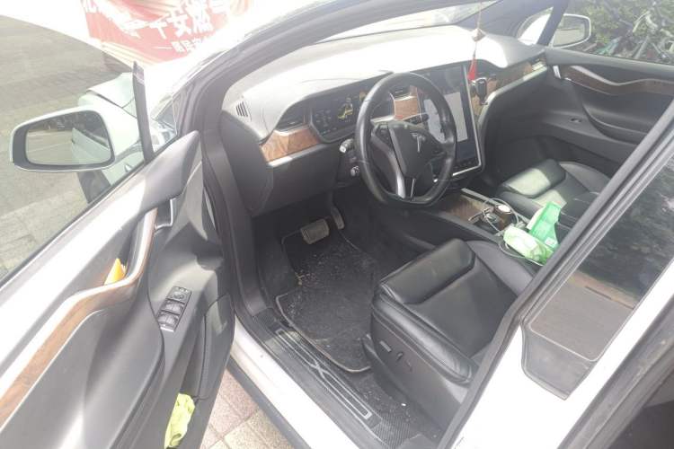 Used Tesla Model X 2019 Long-Range Version Driver Seat