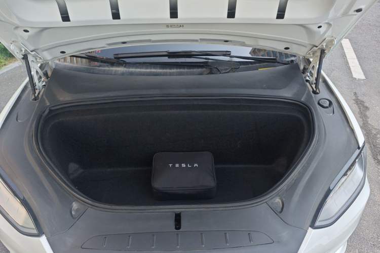 Used Tesla Model X 2019 Long-Range Version Engine Bay