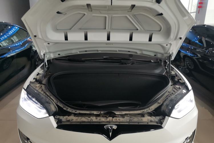 Used Tesla Model X 2019 Long-Range Version Engine Bay