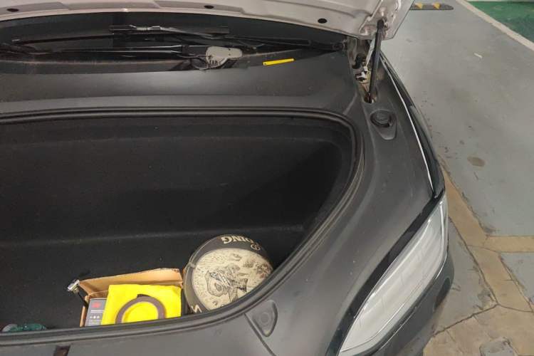 Used Tesla Model X 2019 Long-Range Version Engine Bay Left