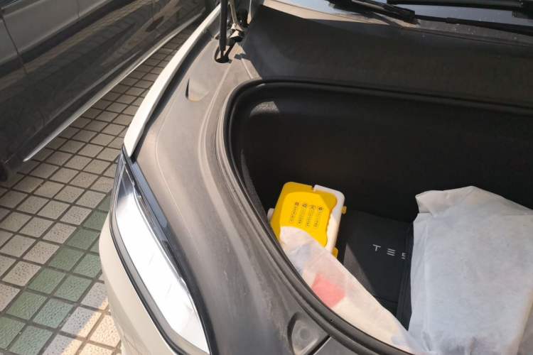 Used Tesla Model X 2019 Long-Range Version Engine Bay Right