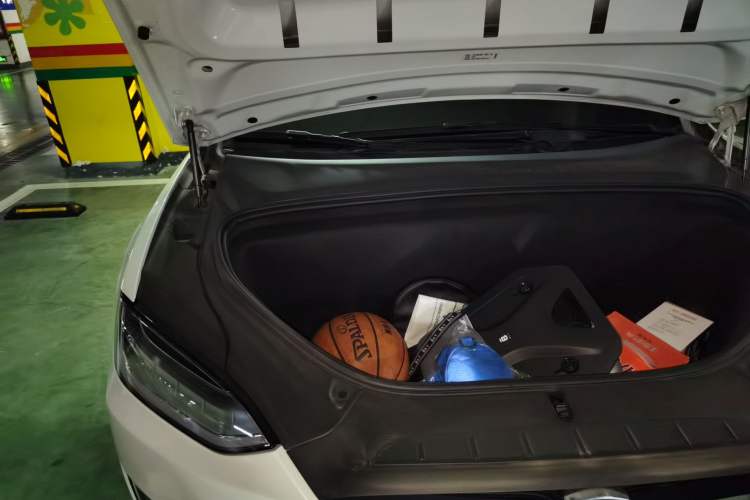 Used Tesla Model X 2019 Long-Range Version Engine Bay Right