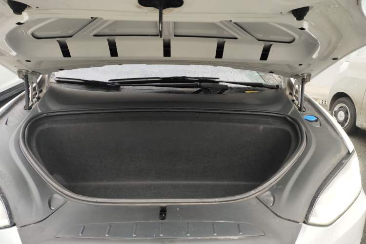 Used Tesla Model X 2019 Long-Range Version Engine Bay