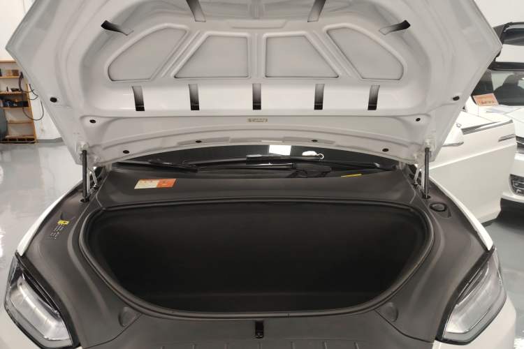 Used Tesla Model X 2019 Long-Range Version Engine Bay