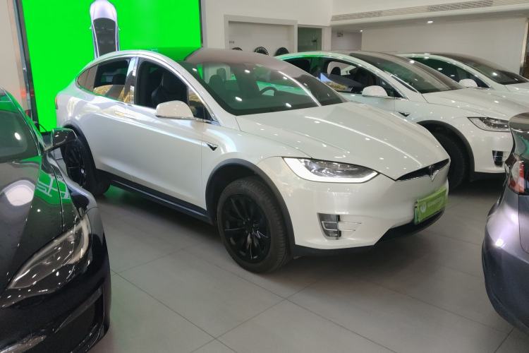 Used Tesla Model X 2019 Long-Range Version Exterior 1