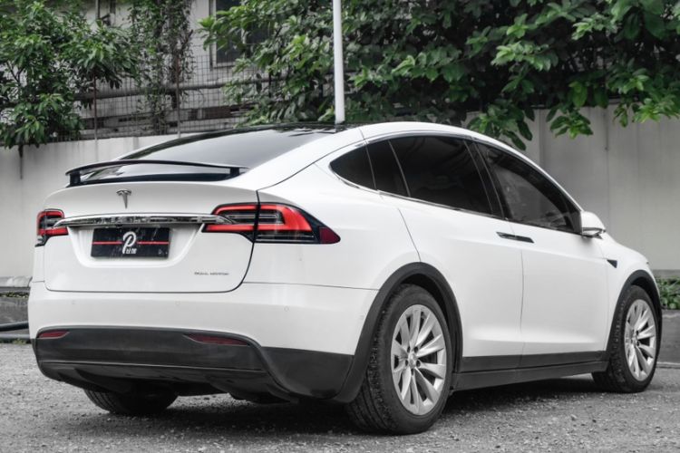 Used Tesla Model X 2019 Long-Range Version Exterior 1