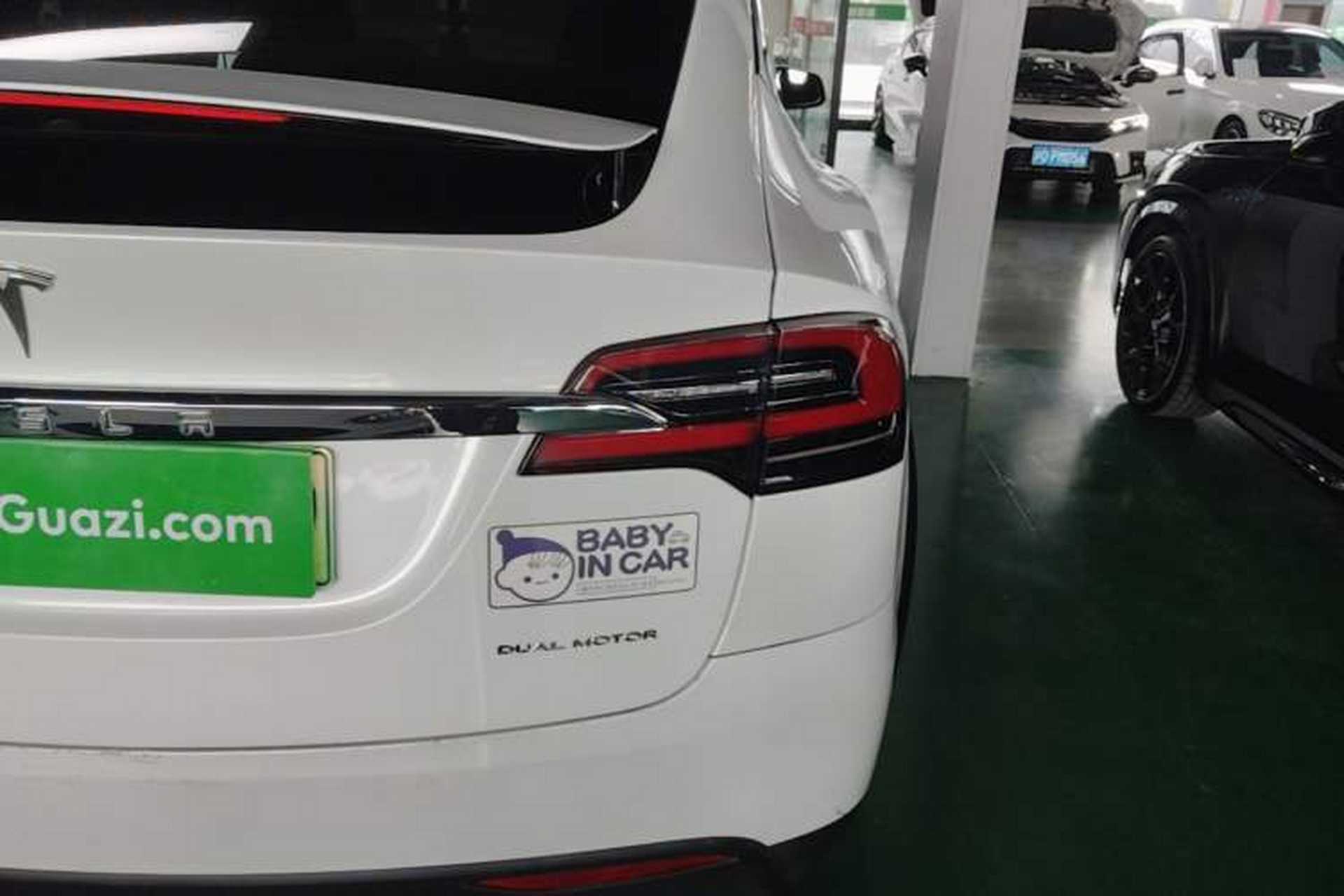 Used Tesla Model X 2019 Long-Range Version Exterior 3