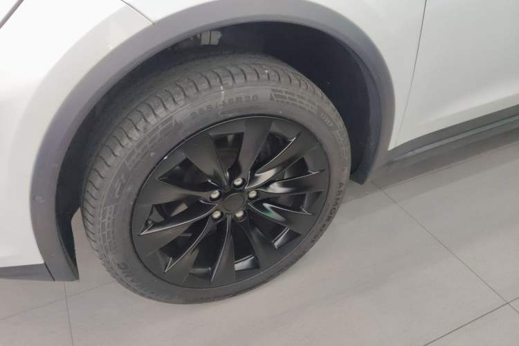 Used Tesla Model X 2019 Long-Range Version Exterior 3