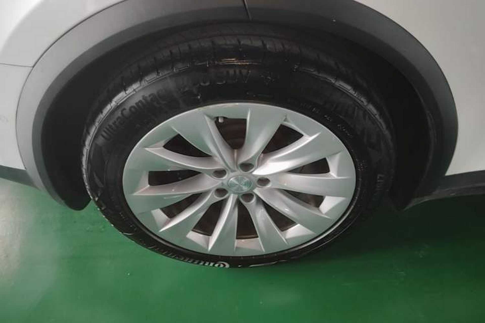 Used Tesla Model X 2019 Long-Range Version Exterior 5