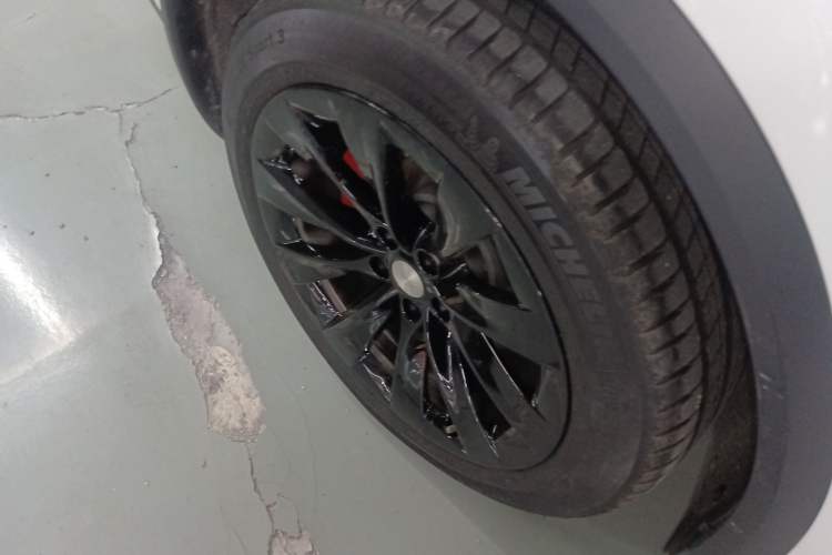 Used Tesla Model X 2019 Long-Range Version Exterior 5