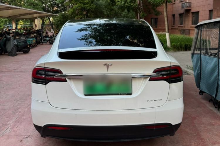 Used Tesla Model X 2019 Long-Range Version Exterior 8